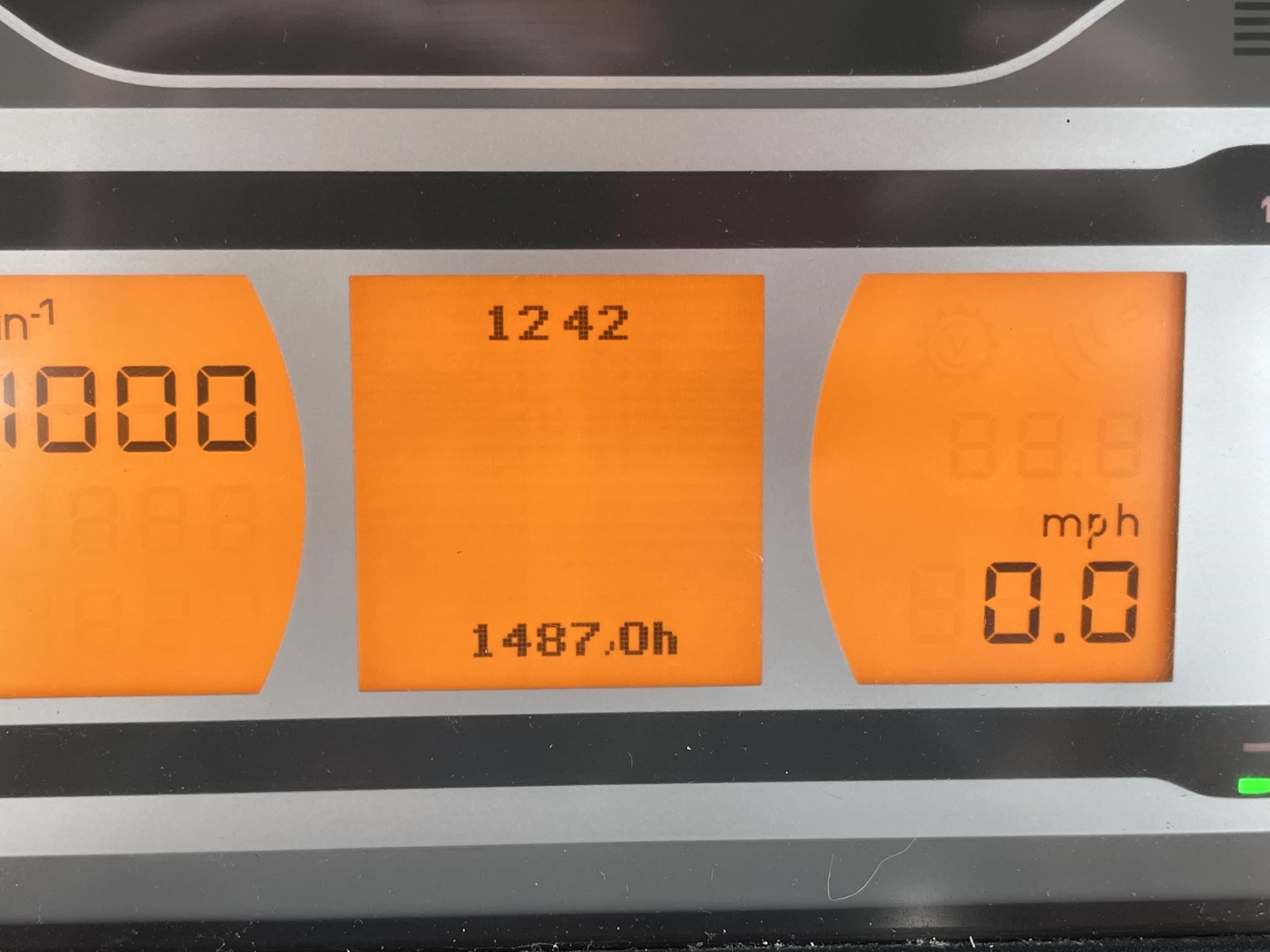 2019 Rogator RG1100C