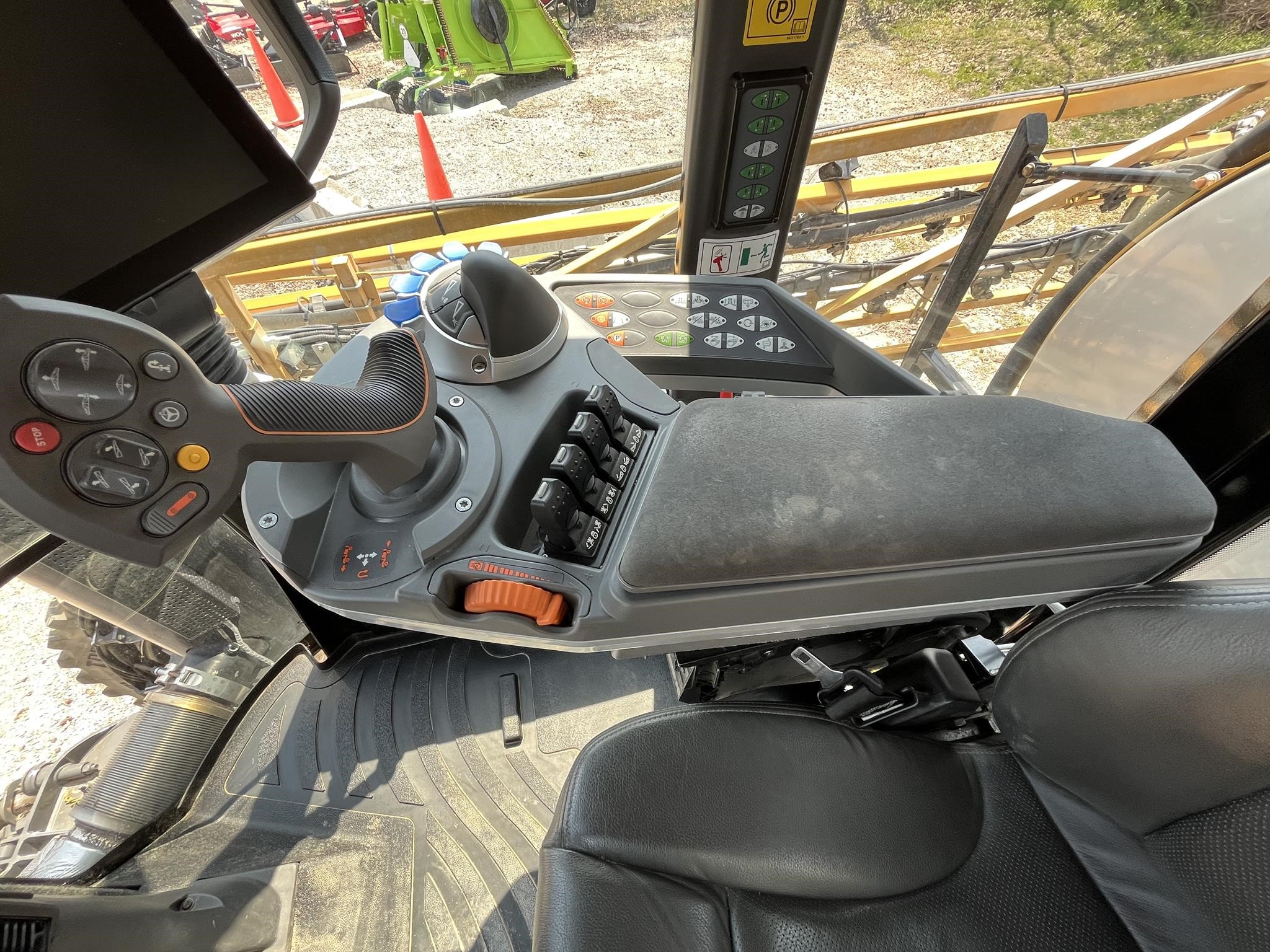 2019 Rogator RG1100C