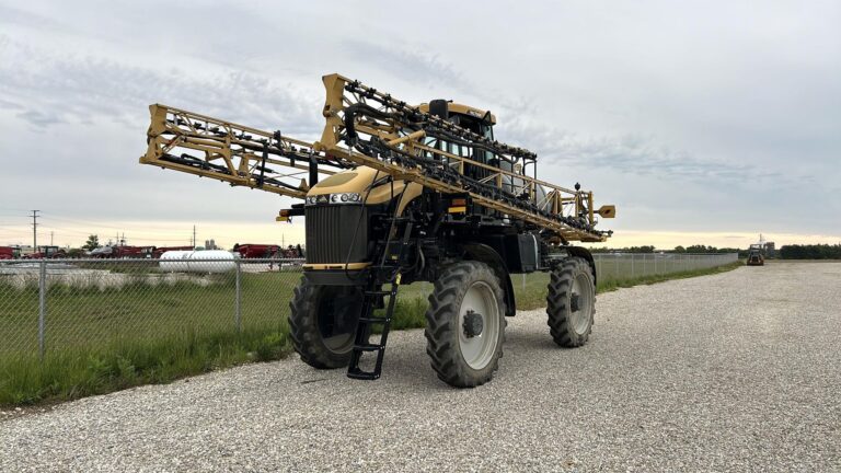 2018 Rogator RG700B