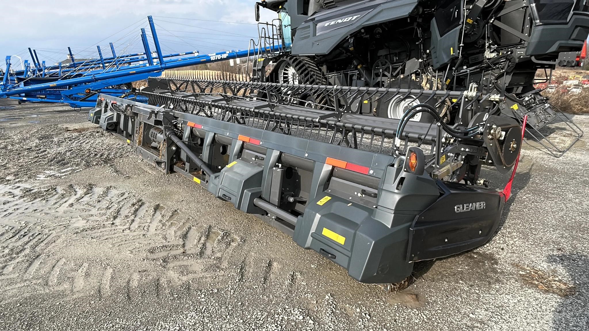 2022 Gleaner 9335