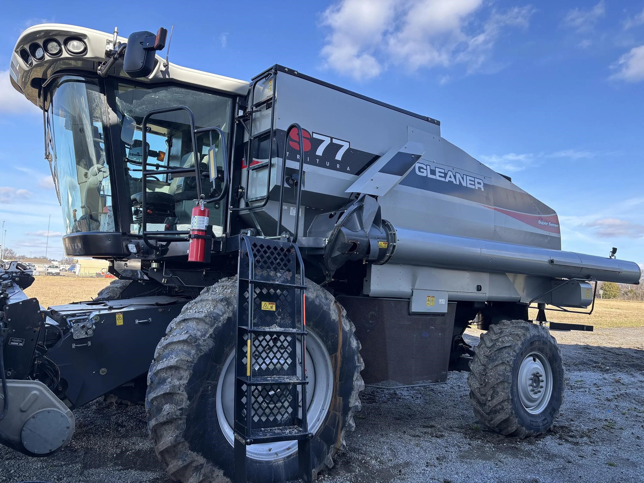 2012 Gleaner S77