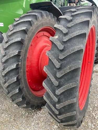 2021 Fendt 1042 VARIO
