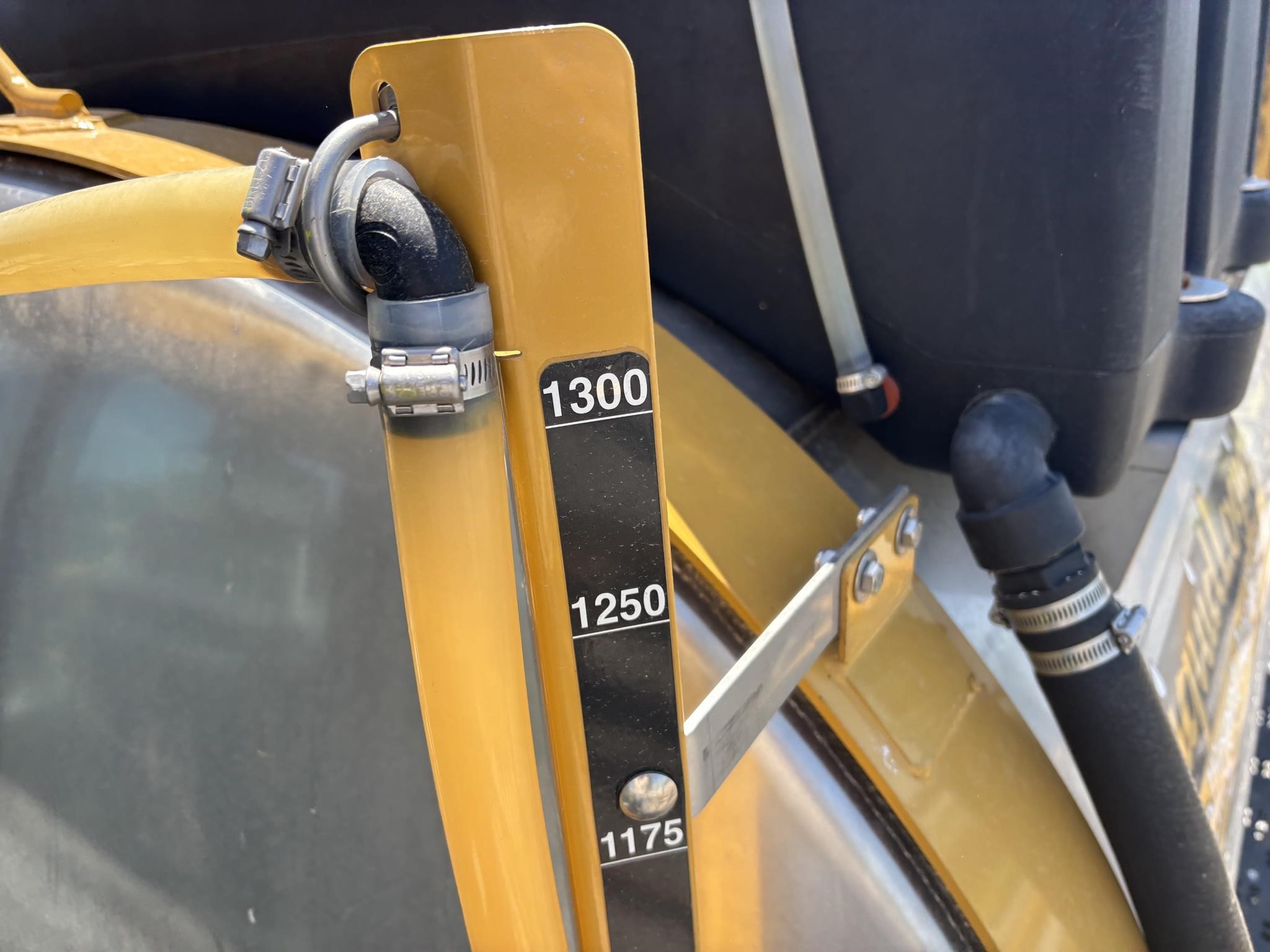 2019 Rogator RG1300C