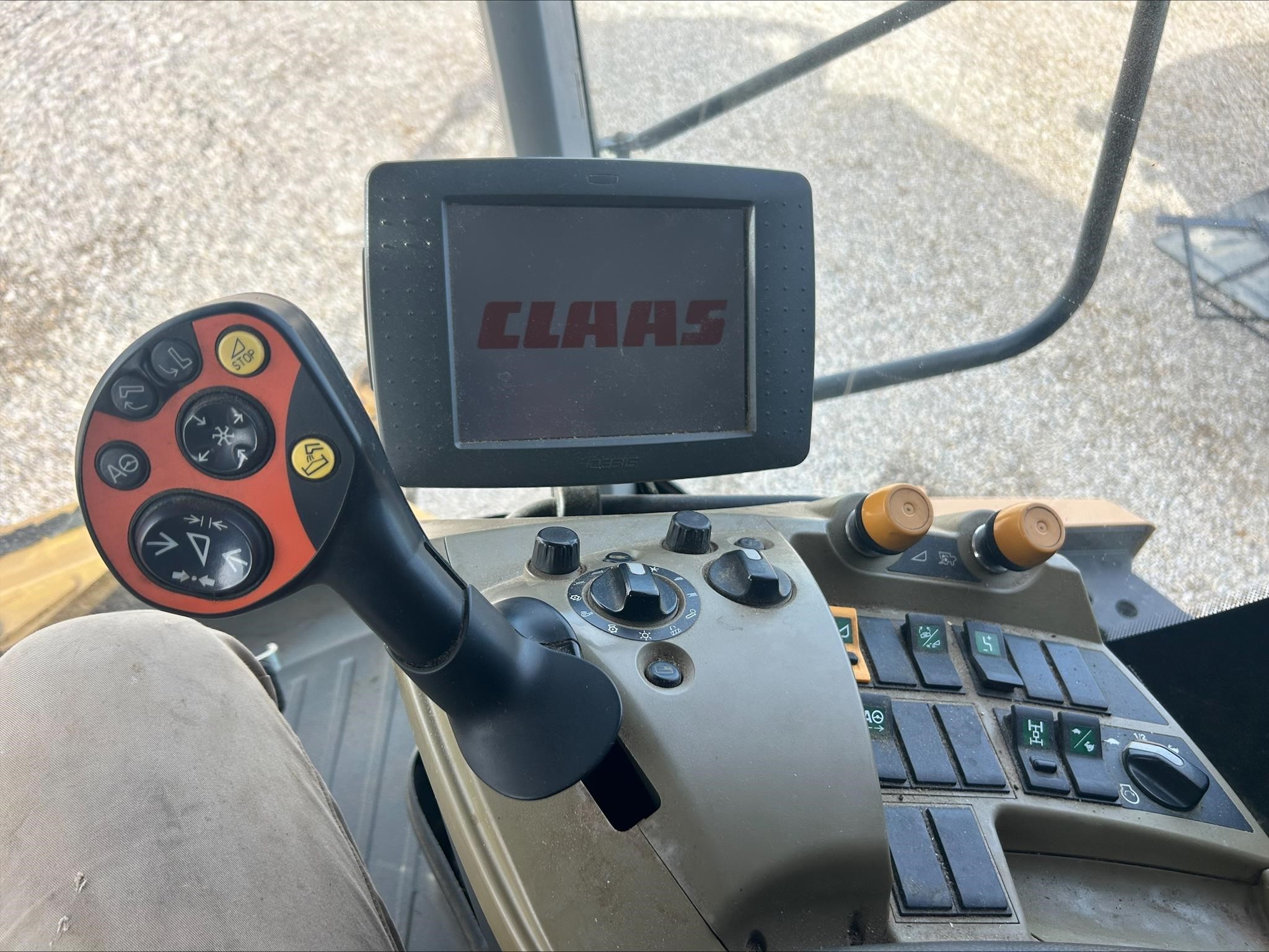 2012 Claas LEXION 750TT