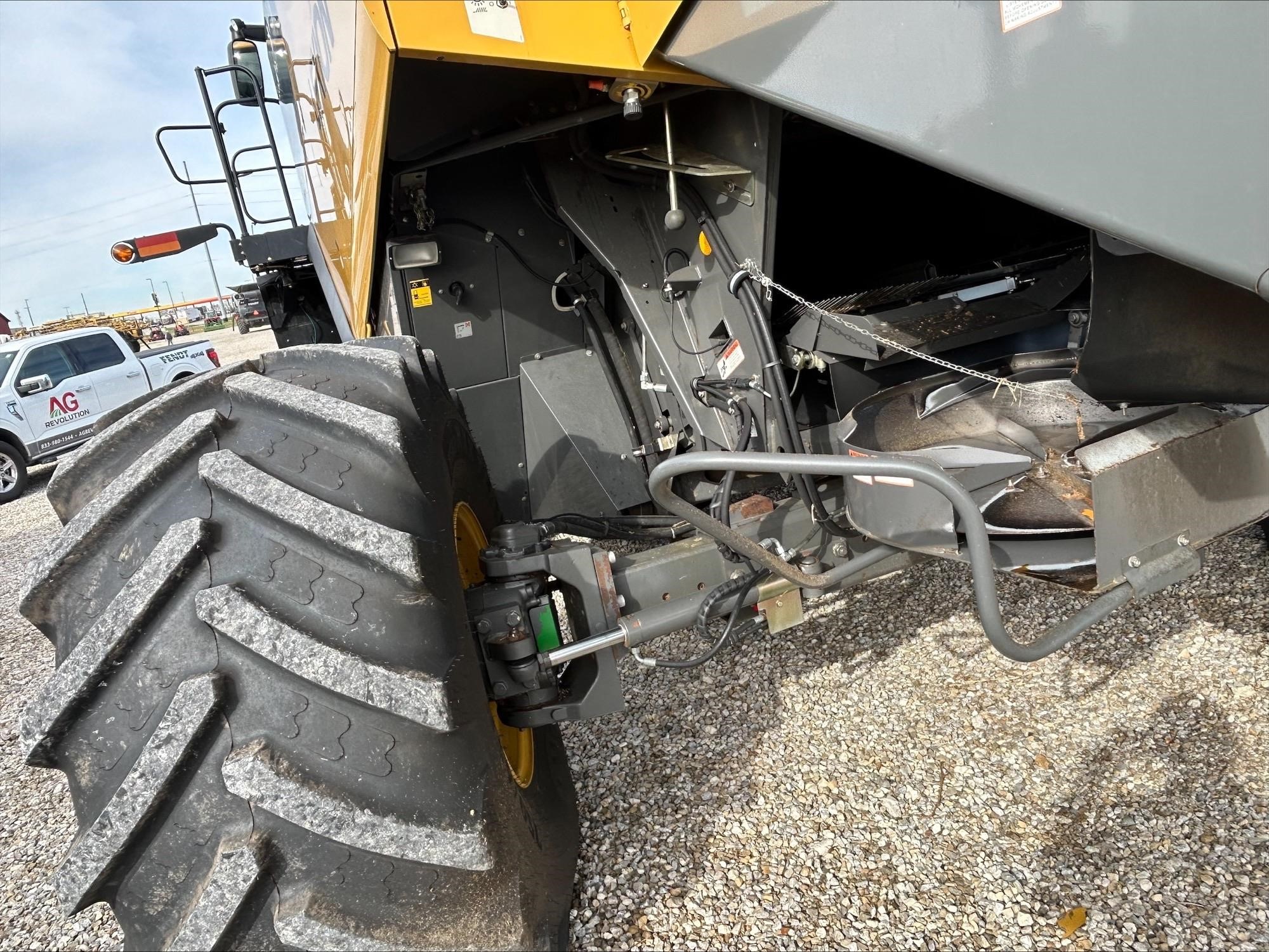 2012 Claas LEXION 750TT