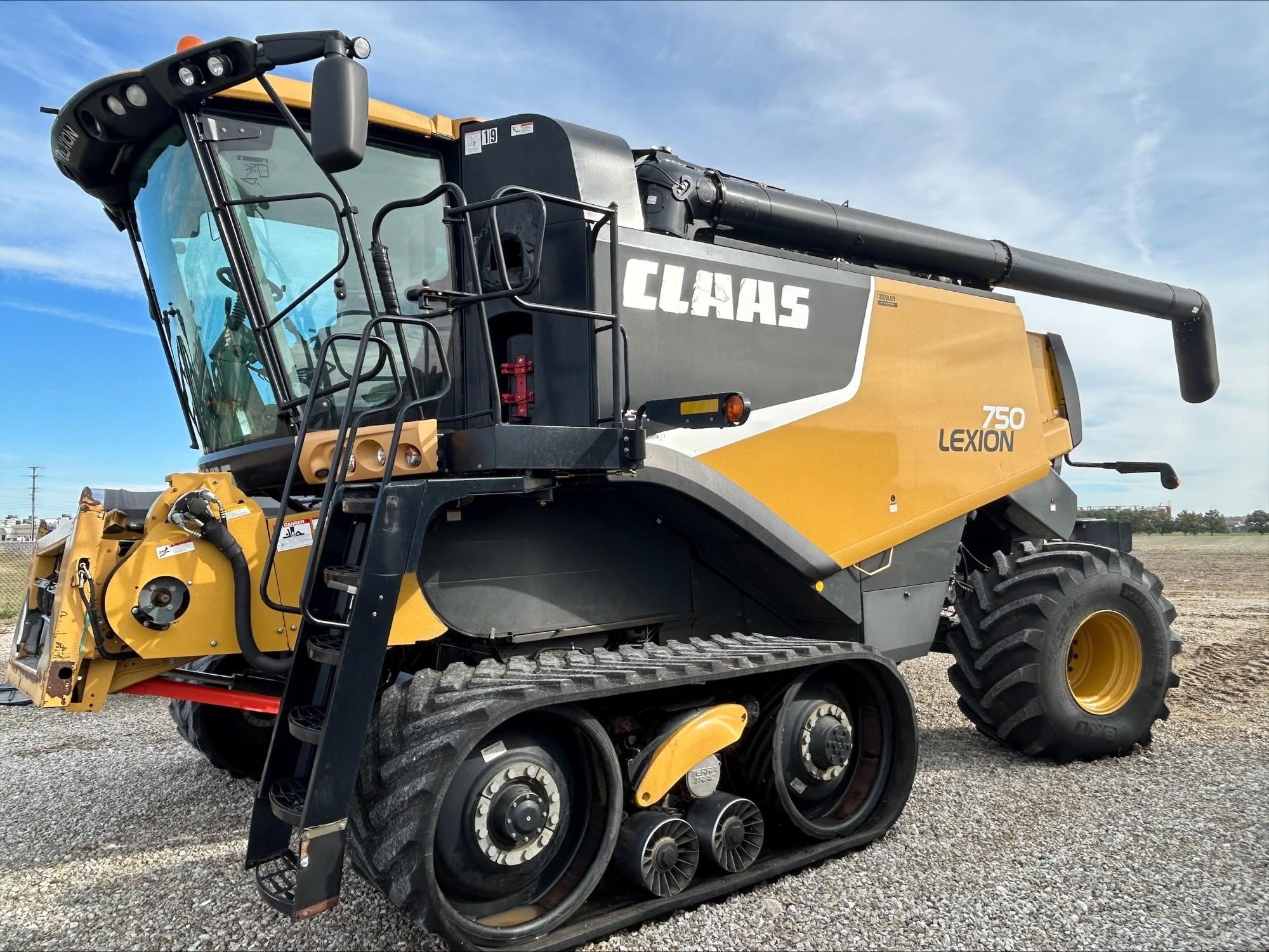2012 Claas LEXION 750TT