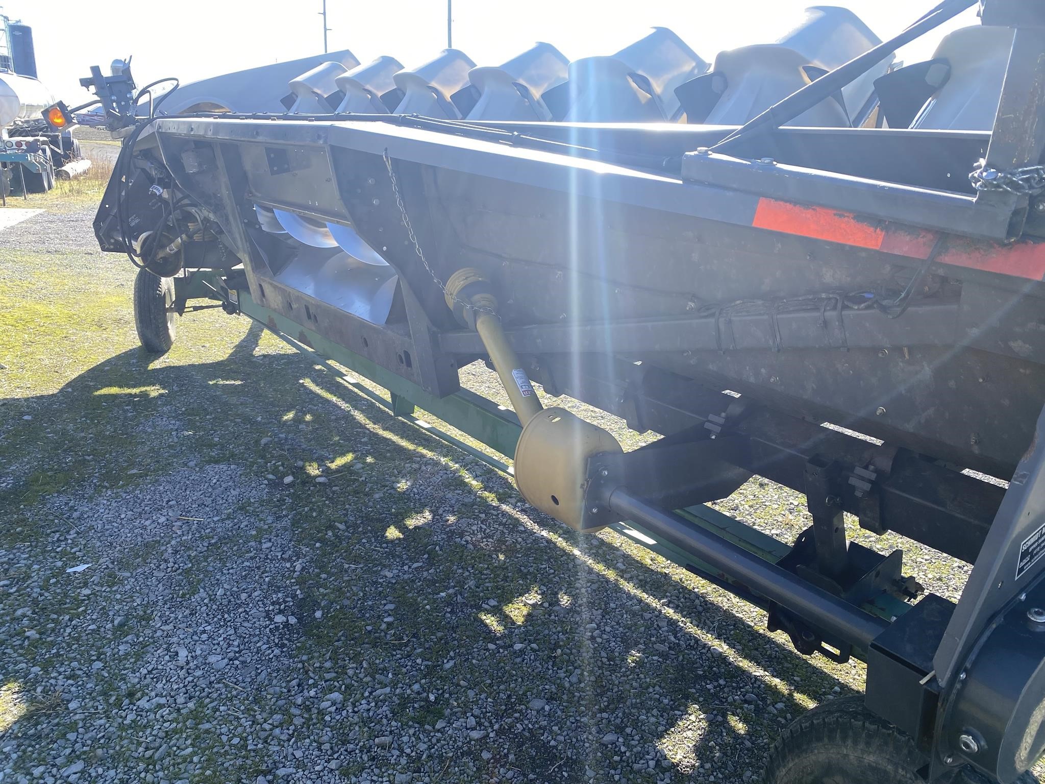 2013 Gleaner 3000