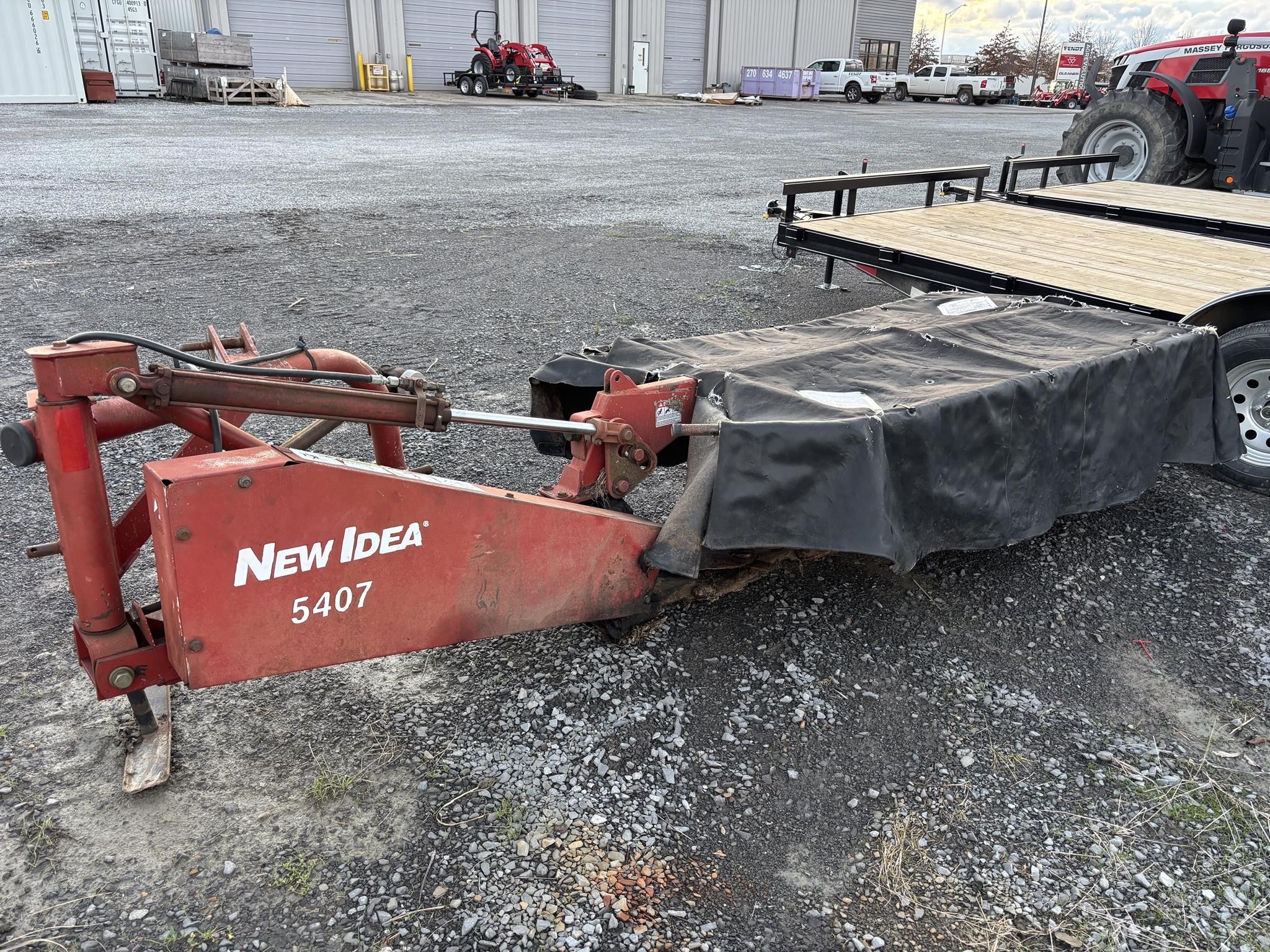 2005 Agco 5407