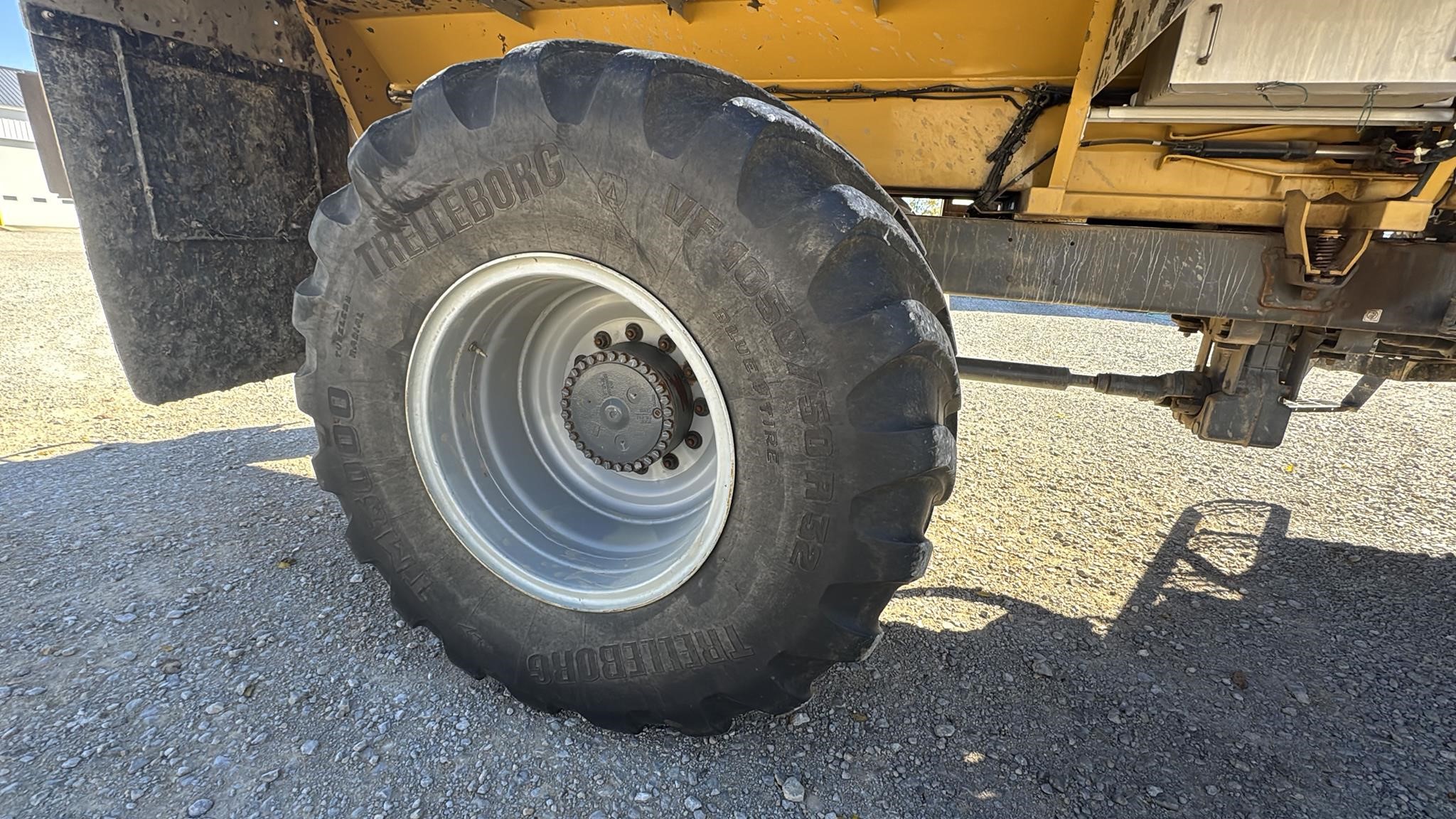 2022 Terragator TG8400C