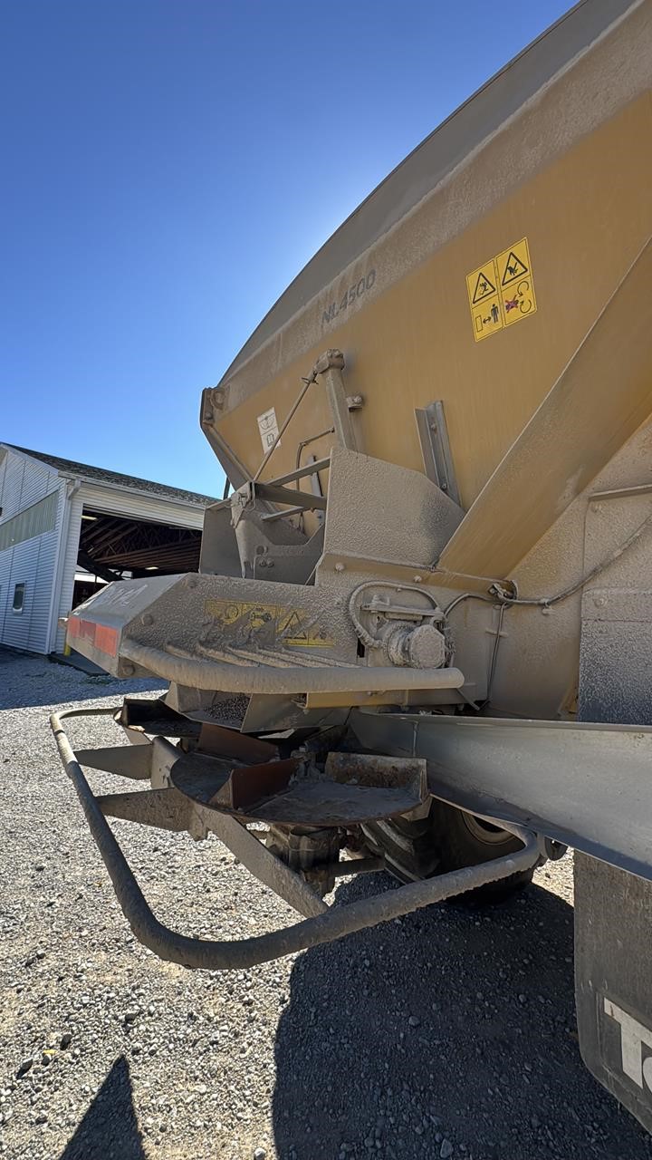 2022 Terragator TG8400C