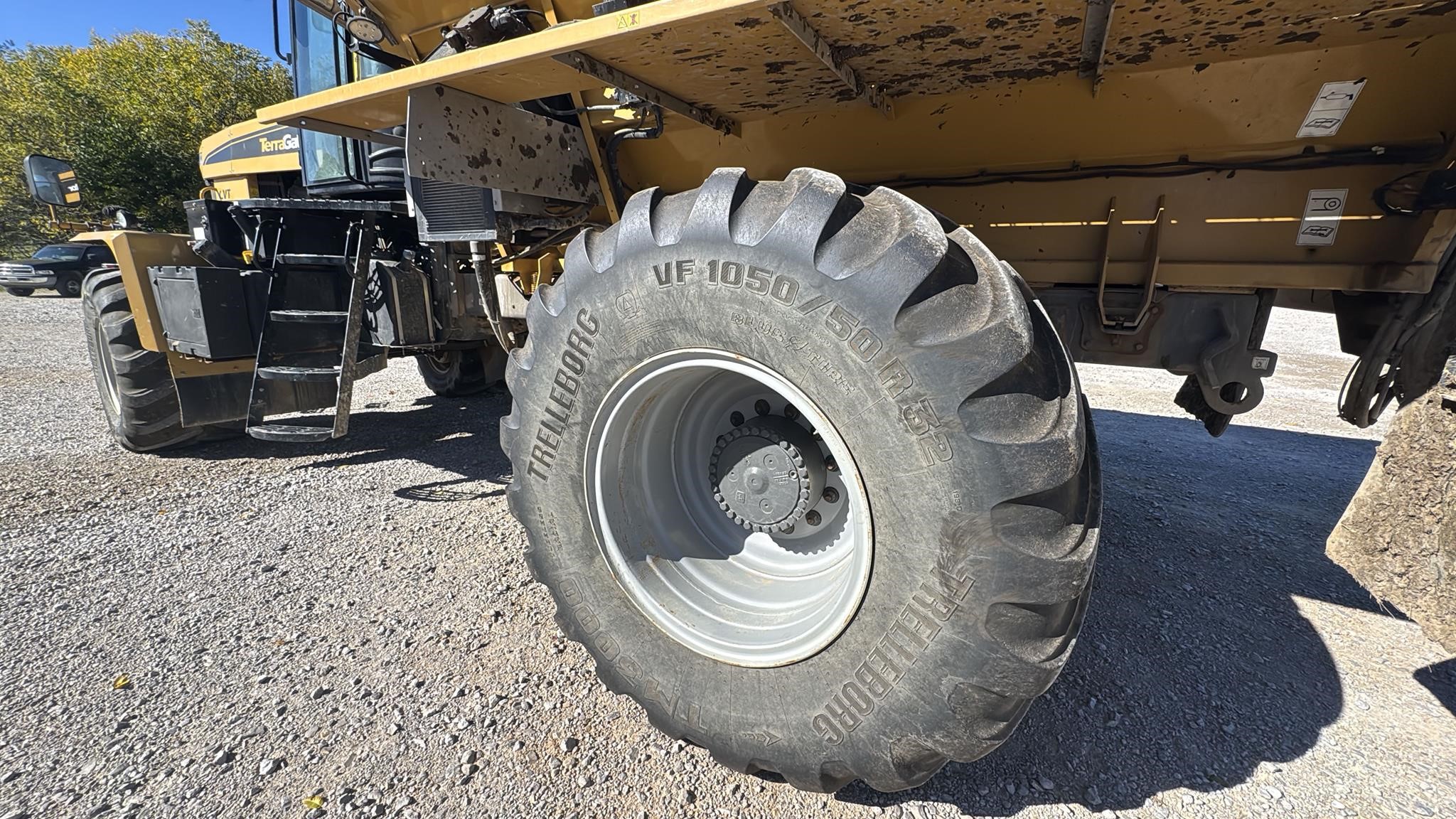 2022 Terragator TG8400C