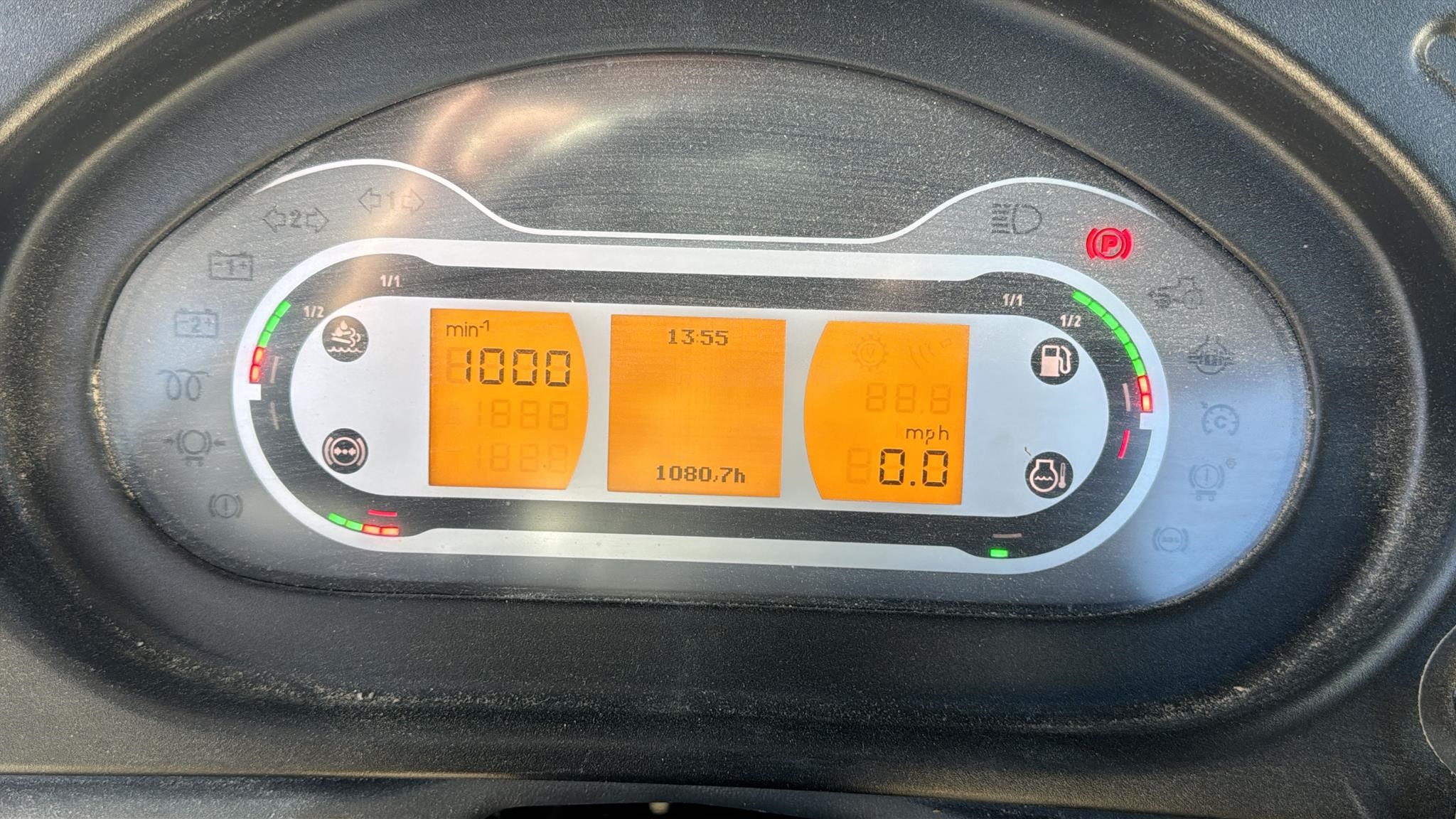 2022 Terragator TG8400C