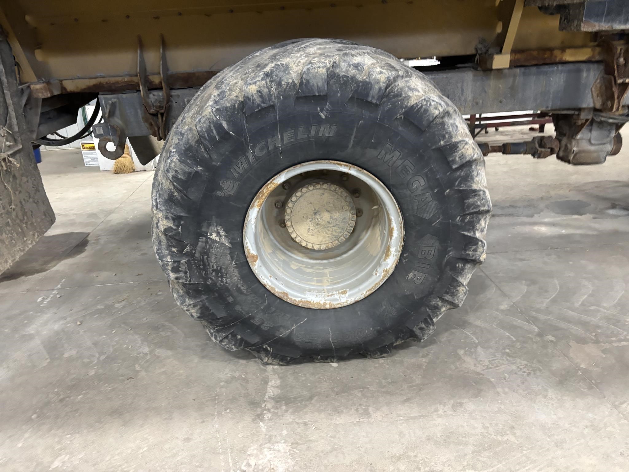 2017 Terragator TG8400B