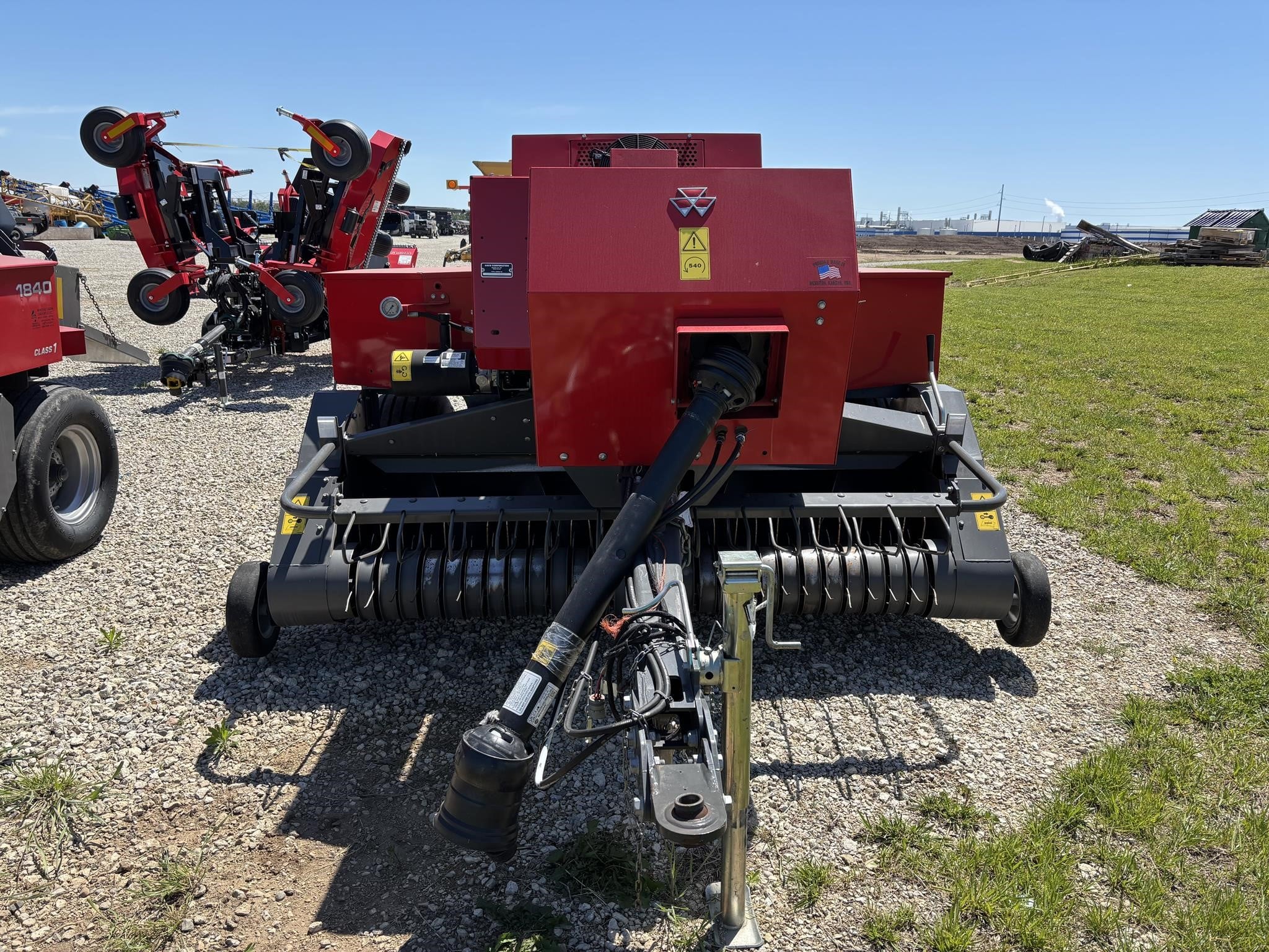 2022 Massey Ferguson 1840