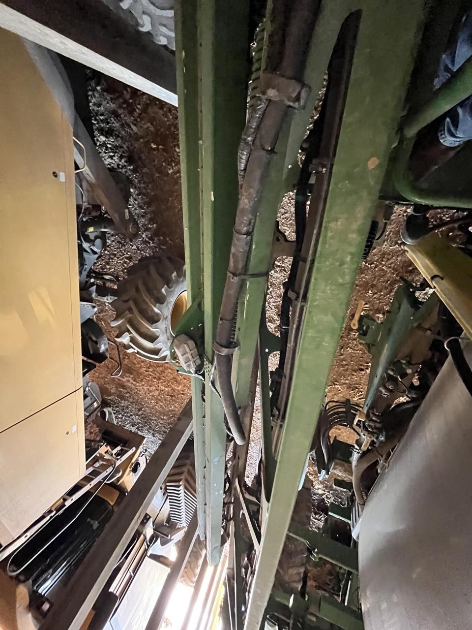 2019 John Deere R4044