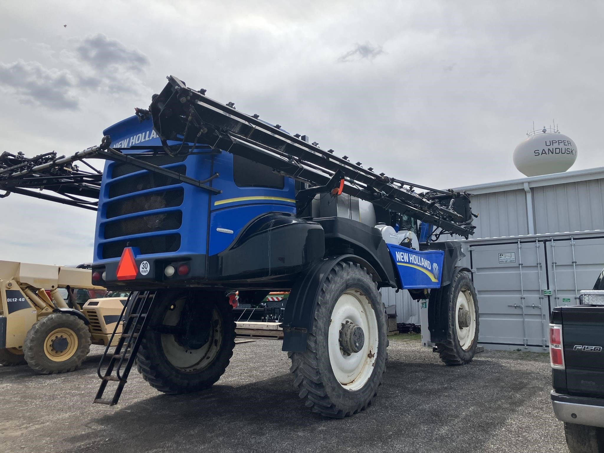 2017 New Holland SP.300F