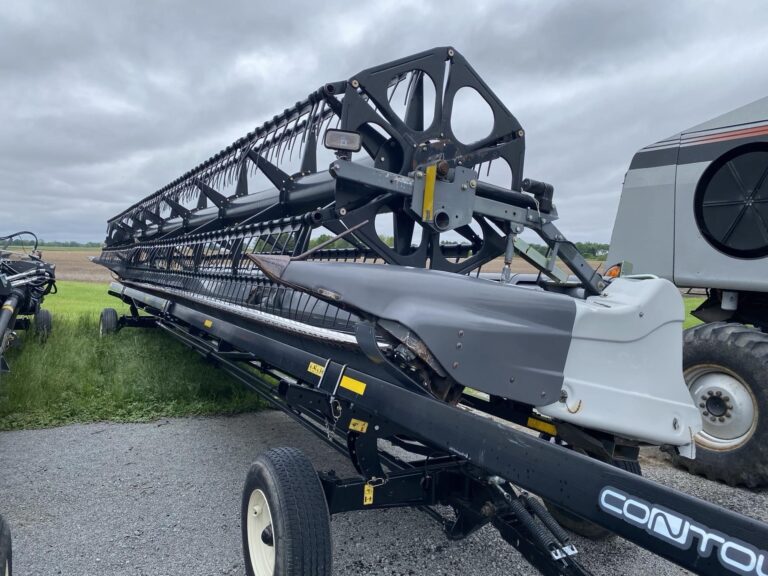2010 Gleaner 9250