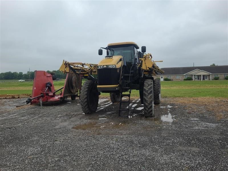 2012 Rogator RG1100