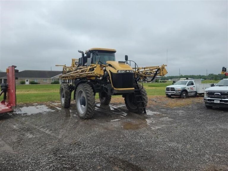 2012 Rogator RG1100