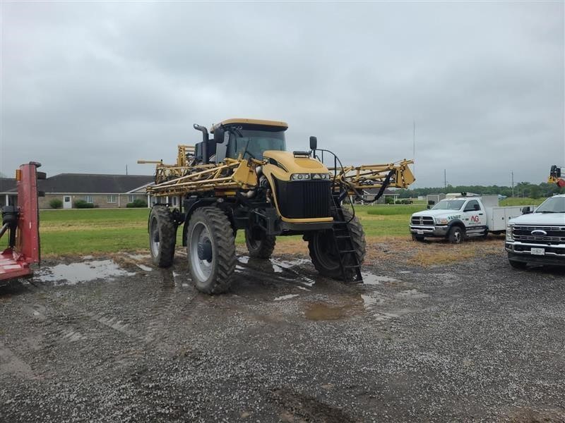 2012 Rogator RG1100