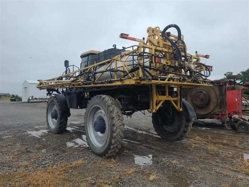 2012 Rogator RG1100