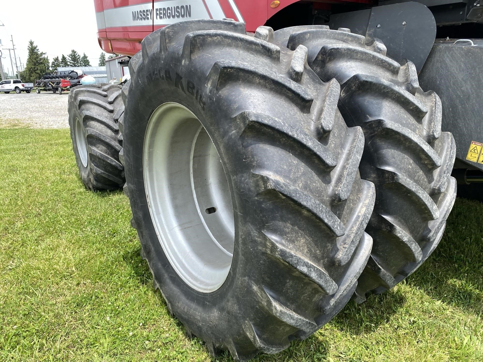 2015 Massey Ferguson 9545
