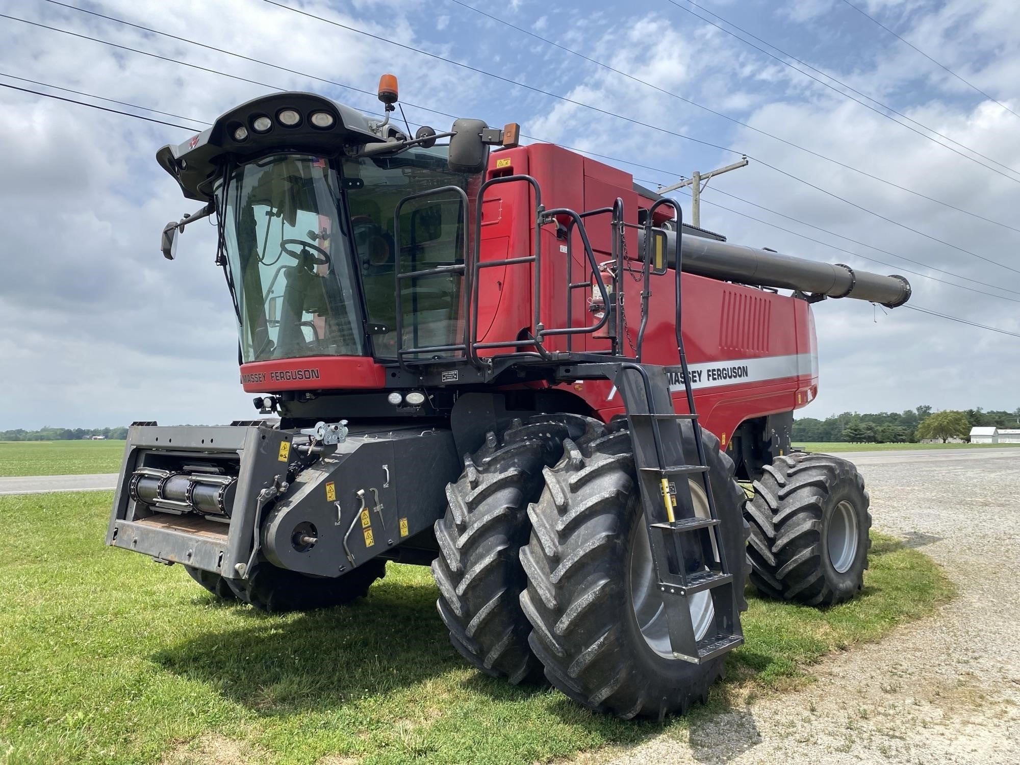 2015 Massey Ferguson 9545